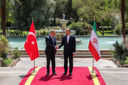 Iranian FM welcomes his Turkish counterpart in Tehran