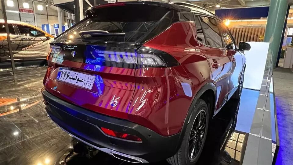 درباره ری‌را / اولین کراس‌اور ایران خودرو چه مشخصاتی دارد؟