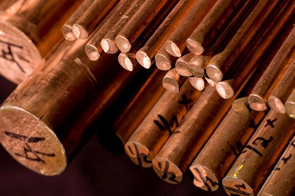 از «برگزاری هشتمین دوره مسابقات هوش مصنوعی امیرکبیر» تا «ساخت دستگاه موجنگار جهتی در داخل»