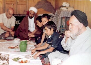 بمب قوی زیر کتابخانه دادستان منفجر شد / تصاویری ناب از زندگی «آیت اللهِ دادستان» 6