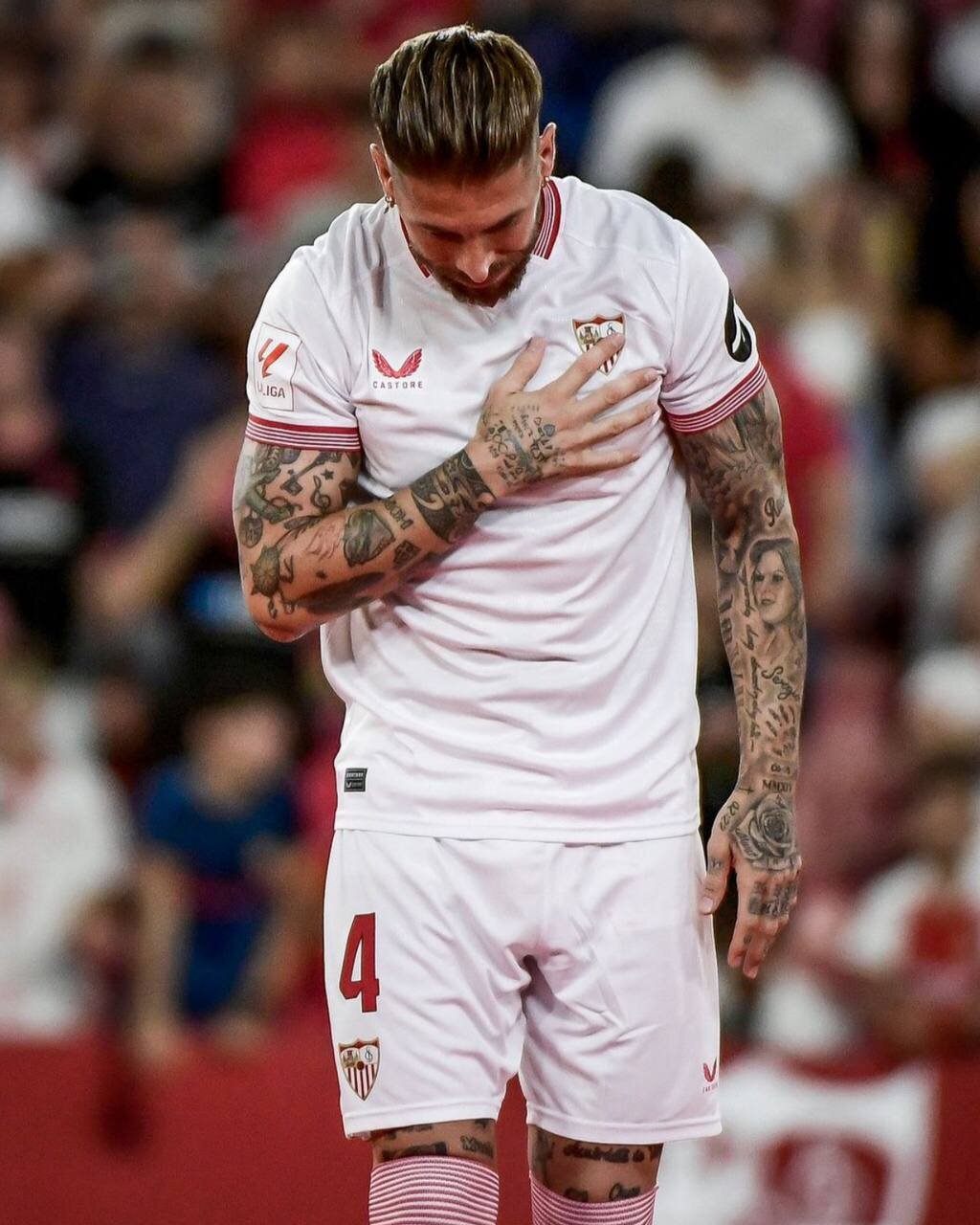 عکس| اشکهای راموس در بازگشت به خانه