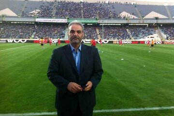 جواد خیابانی چه ماشینی سوار میشود؟ جواد خیابانی چه ماشینی سوار میشود؟