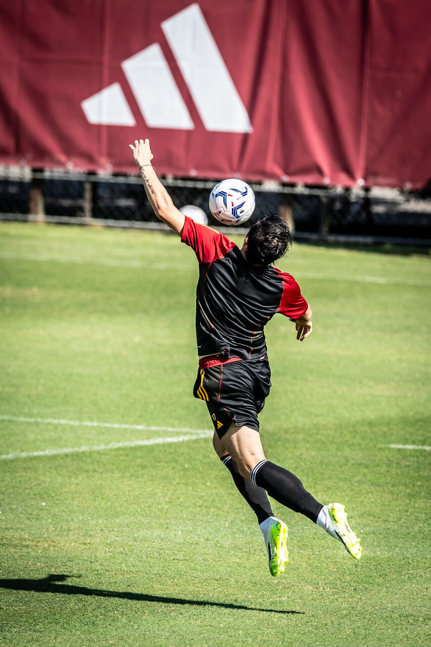 عکس| فریم به فریم با شاهکار سردار آزمون در رم