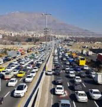 تا دیروز تردد بیش از ۲۰ میلیون خودرو از جاده های همدان ثبت شد تا دیروز تردد بیش از ۲۰ میلیون خودرو از جاده های همدان ثبت شد