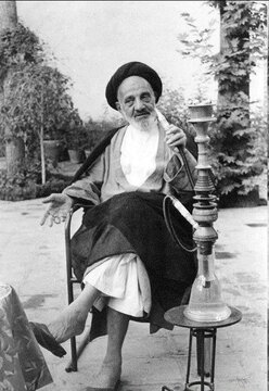 سانسور با گلدان در شبکه مستند