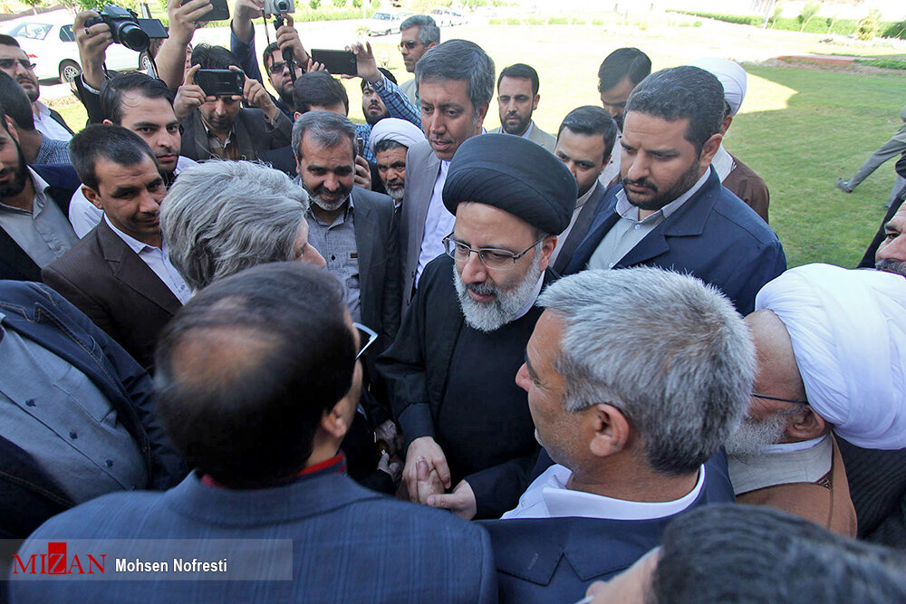 پس لرزه های سفر رئیسی به حوزه انتخابیه اش پیش از انتخابات مجلس خبرگان /سفر استانی دولت ممنوع می شود؟