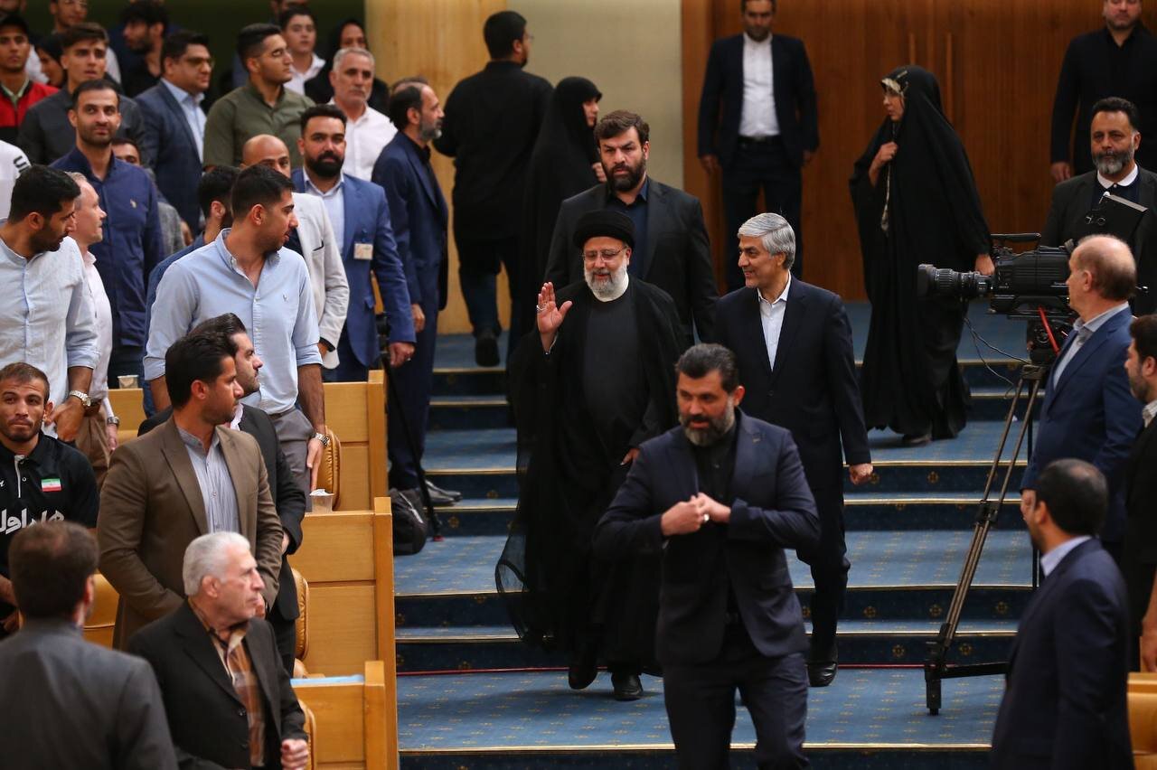 عکس| مراسم تجلیل از مدالآوران و قهرمانان ورزشی