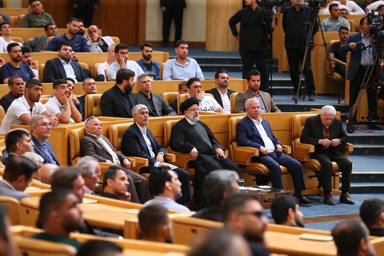 عکس| مراسم تجلیل از مدالآوران و قهرمانان ورزشی