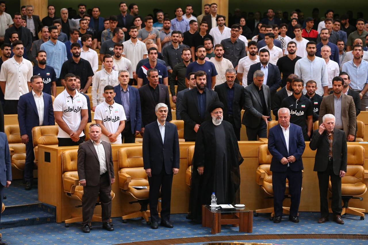 عکس| مراسم تجلیل از مدالآوران و قهرمانان ورزشی