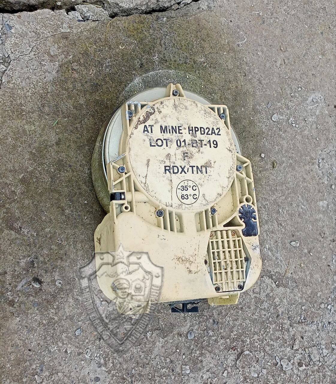 روسیه مینهای ممنوعه اوکراین را کشف و خنثی کرد/عکس