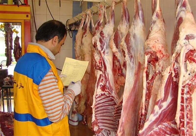 -  فروشندگان گوشت منتظر مشتری هستند/ گوشت وارداتی از روسیه و کنیا وارد بازار شد