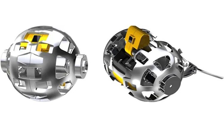 فرود توپ ژاپنی روی خاک ماه/ عکس