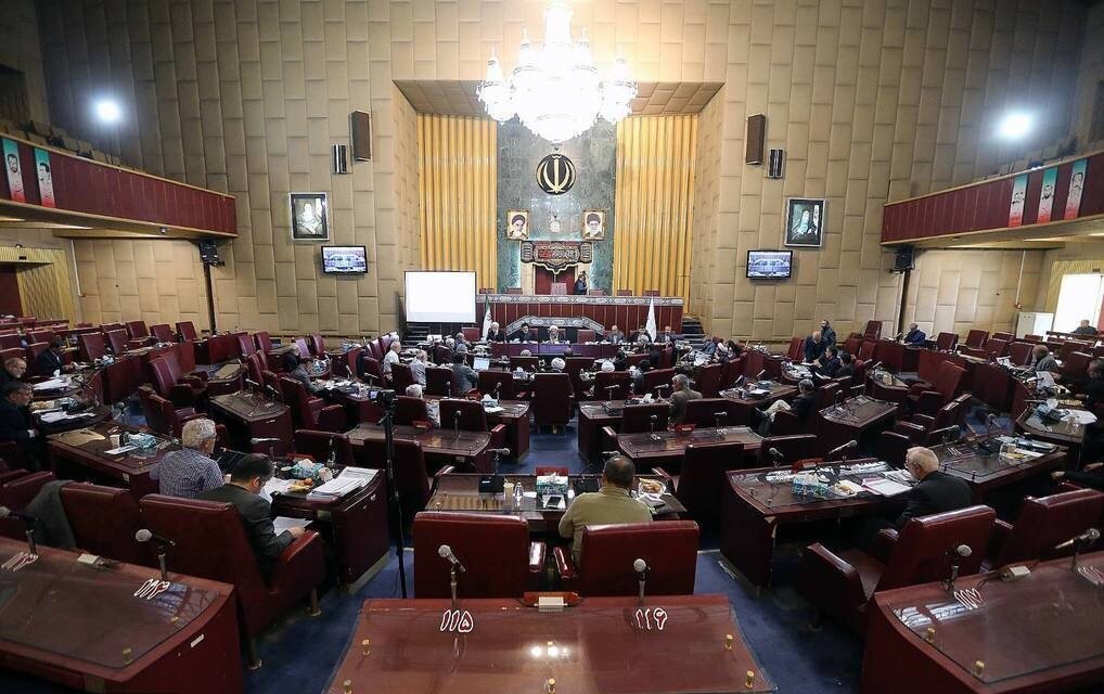 شوک به نمایندگان مخالفان «هیات نظارت» مجمع تشخیص /آملی لاریجانی کوتاه نیامد