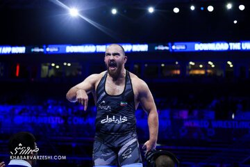 واکنش زارع به حرکت زشت و غیراخلاقی کشتیگیر گرجستانی