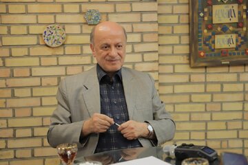 انقلاب علمی خاموش و انفعال ما / پیشگامی تولید فکر  نیازمند آزاداندیشی از قیدهای تحمیلی است انقلاب علمی خاموش و انفعال ما / پیشگامی تولید فکر  نیازمند آزاداندیشی از قیدهای تحمیلی است