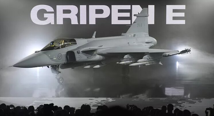 این جنگنده ترسناک سوئدی اوکراین را نجات میدهد؟/ عکس