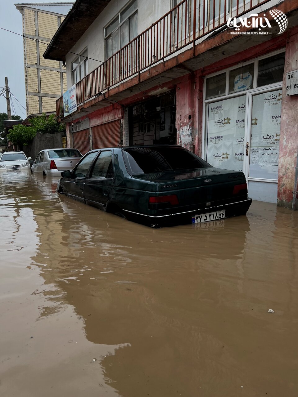 خسارات ناشی از بارش شدید باران در آستارا
