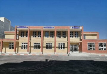 احداث ١٠٠ مدرسه در کرمانشاه با مشارکت ستاد اجرایی فرمان امام (ره) 