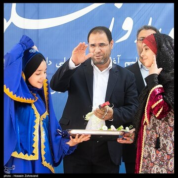 آغاز سال تحصیلی دانش‌آموزان کلاس اولی