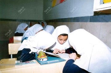 بازگشایی مدارس در دهه ۷۰