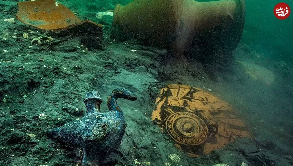کشف گنجینه‌های غرق‌شده ۲۵۰۰ ساله در نزدیکی سواحل مصر/ عکس