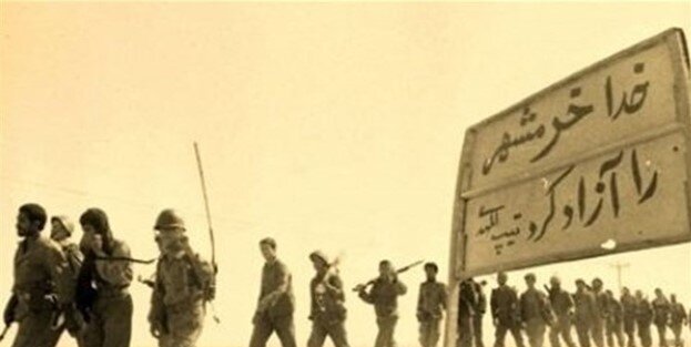 دستور ویژه برای تشکیل نیروهای سهگانه سپاه /ماجرای نامه تقدیر امام خمینی از فرماندهان جنگ چه بود؟ +عکس