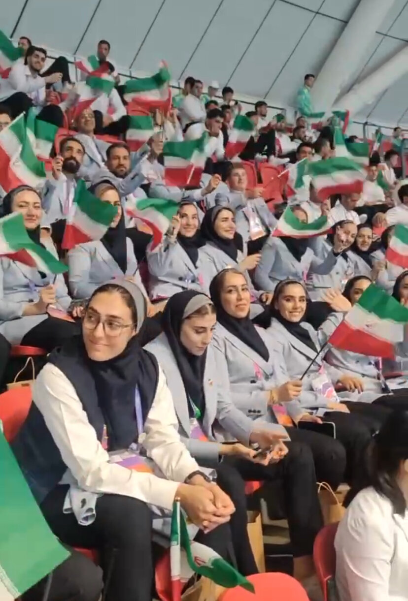 عکس‌| رونمایی از لباس کاروان ایران برای افتتاحیه بازی‌های آسیایی