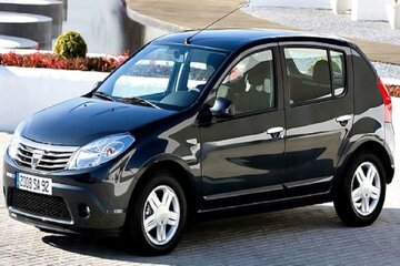 این خودروی اتوماتیک به ۶۵۰ میلیون تومان رسید این خودروی اتوماتیک به ۶۵۰ میلیون تومان رسید