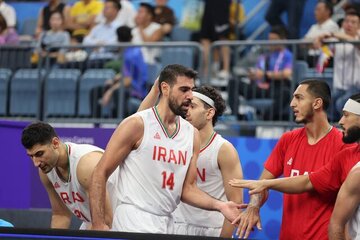 گلایه کاپیتان تیمملی؛ چرا باید خارج از ایران بازی کنیم؟