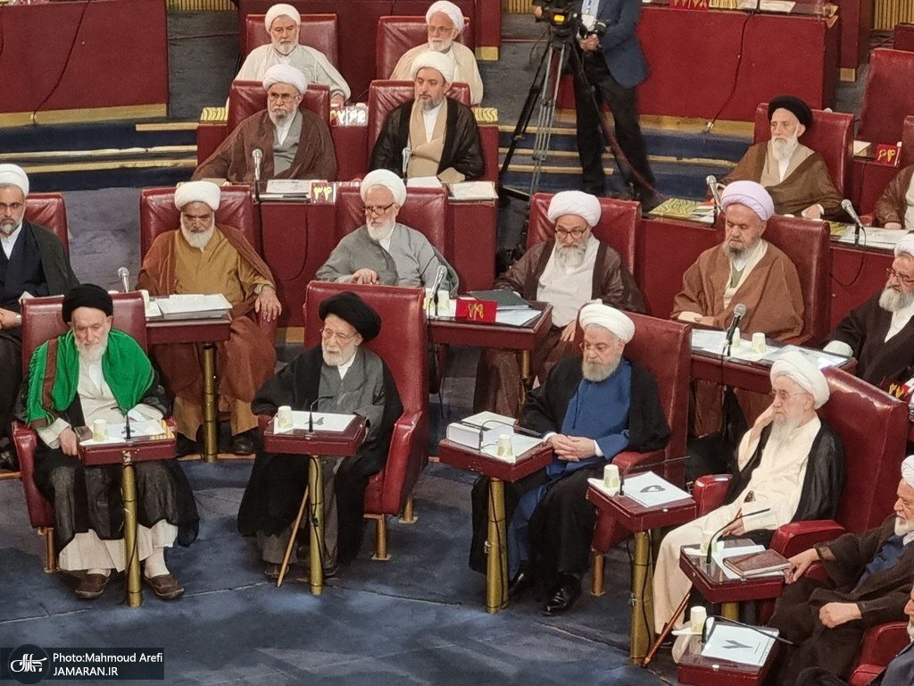 عکسی جدید از حسن روحانی در مجلس خبرگان