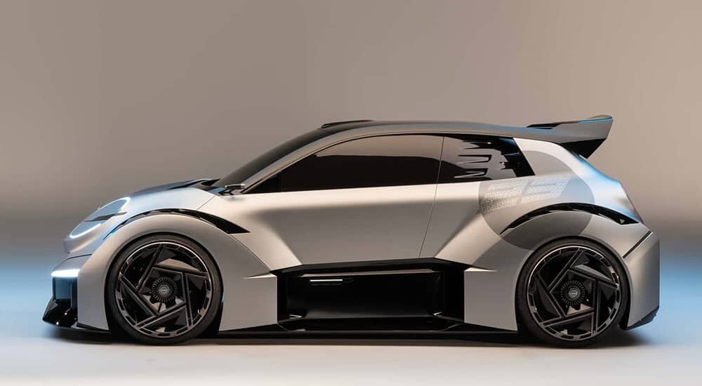 این هاچبک ژاپنی از آینده آمده است!/ عکس