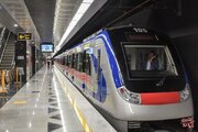 ببینید | لحظه بیهوش شدن دختر نوجوان در متروی تهران