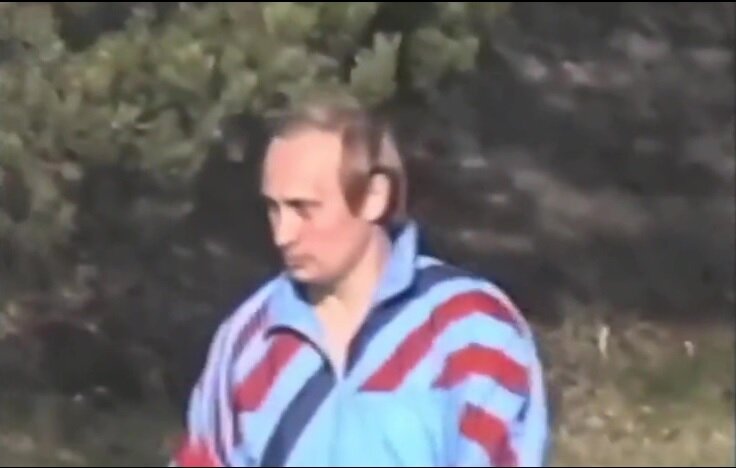 تصاویر نایاب از جوانی پوتین با گرمکن و موی پرپشت!/عکس