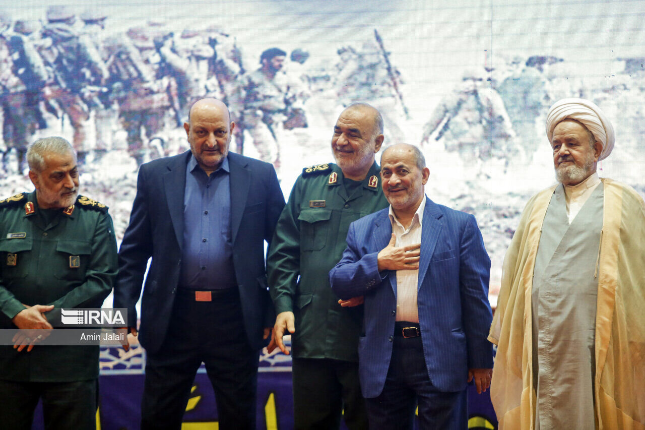 ۲ فرمانده سپاه در یک قاب عکس /اولین و آخرین!