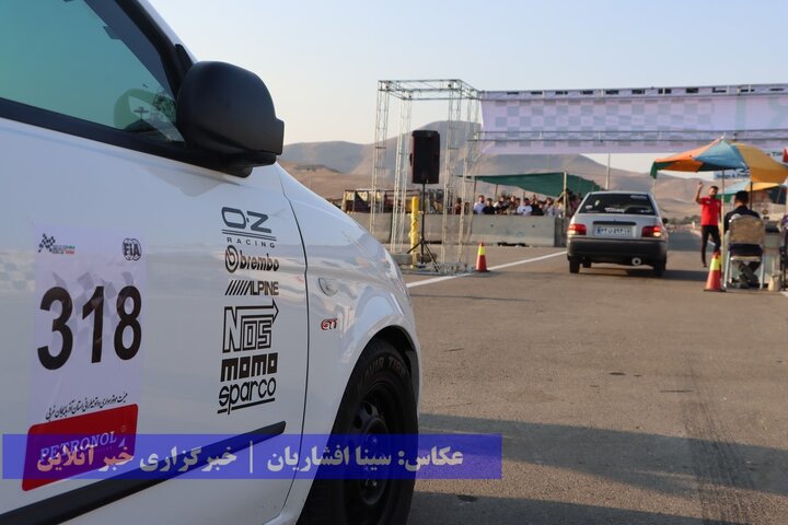 مسابقه کشوری اتومبیلرانی درگ (شتاب) در ارومیه