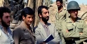 عکسی از برادر غلامعلی حدادعادل همراه با دوستانش