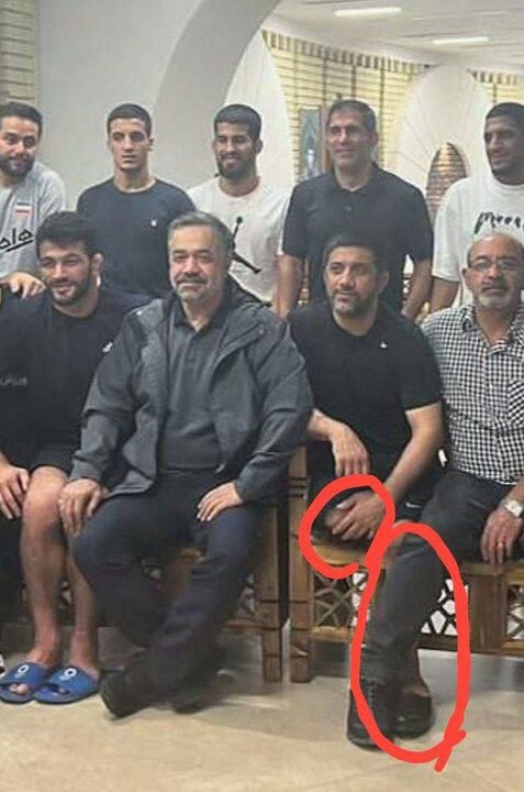 دبیر