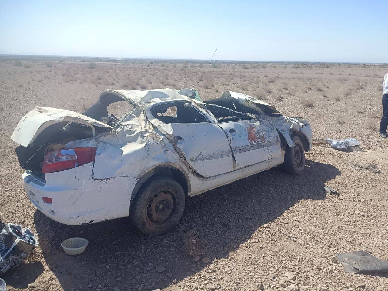 چپ کردن وحشتناک خودروی رانا/ عکس