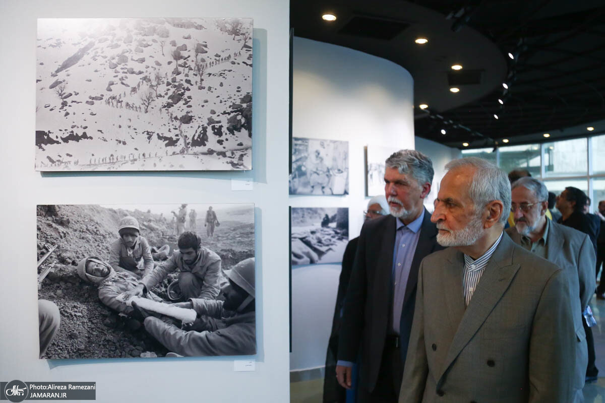 هم‌نشینی کمال خرازی با سخنگو و وزیر دولت حسن روحانی +عکس
