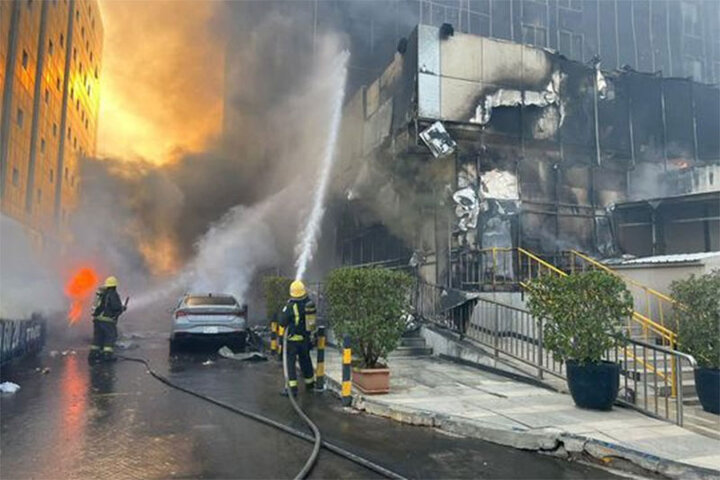 ببینید | تصاویر تازه از آتش‌سوزی ترسناک در هتل هیلتون ریاض