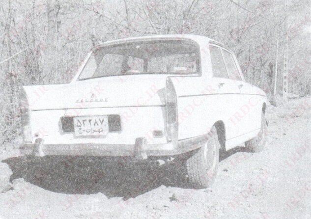 عکس خودرو رهبر انقلاب در دوران تبعید