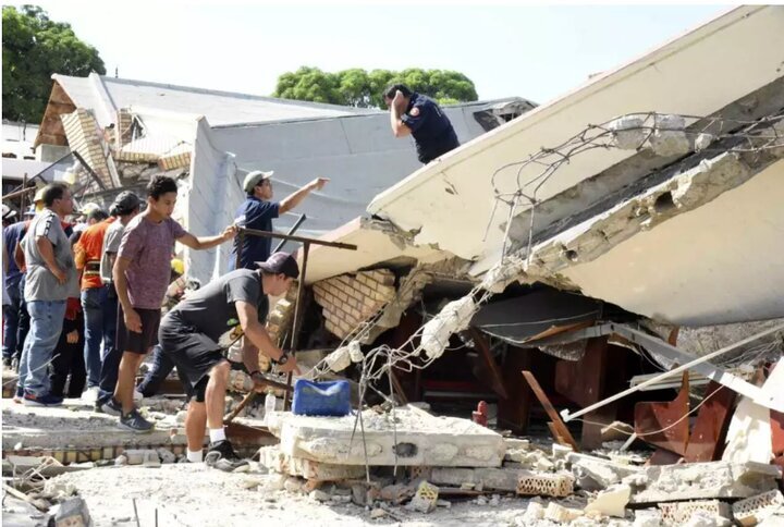 ریزش سقف کلیسا در مکزیک؛ ۴۹ نفر کشته و زخمیشدند/ عکس