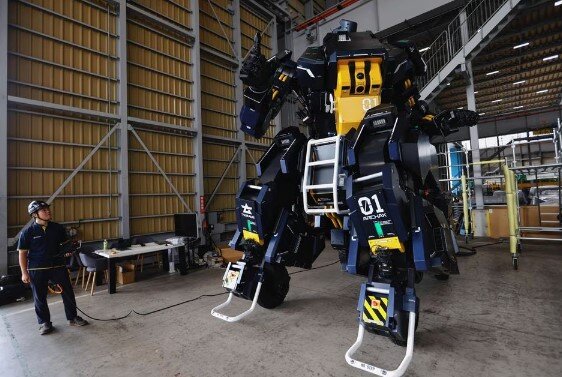 شاهکار جدید ژاپنی، ربات غولپیکر شبیه به یک شخصیت کارتونی/ عکس