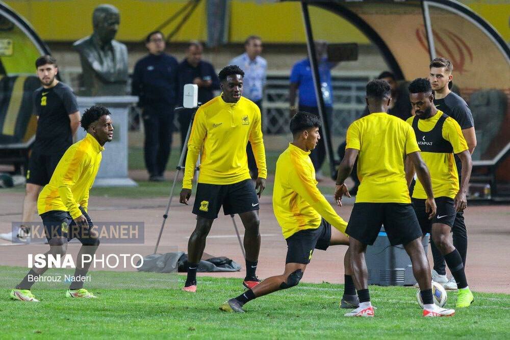 عکس| الاتحاد دیروز در نقش جهان تمرین کرد؛ سکوت عجیب فدراسیون درباره اتفاقات اصفهان