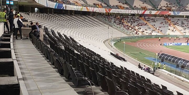 ببینید | ورود یک جیمی جامپ خردسال برای دیدن نیمار در استادیوم آزادی