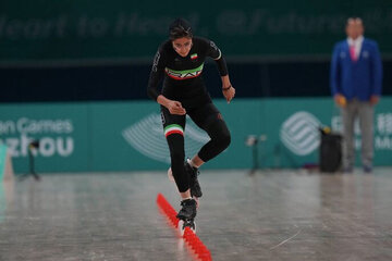 Iranian skater Ahmadi bags silver medal in Asian Games