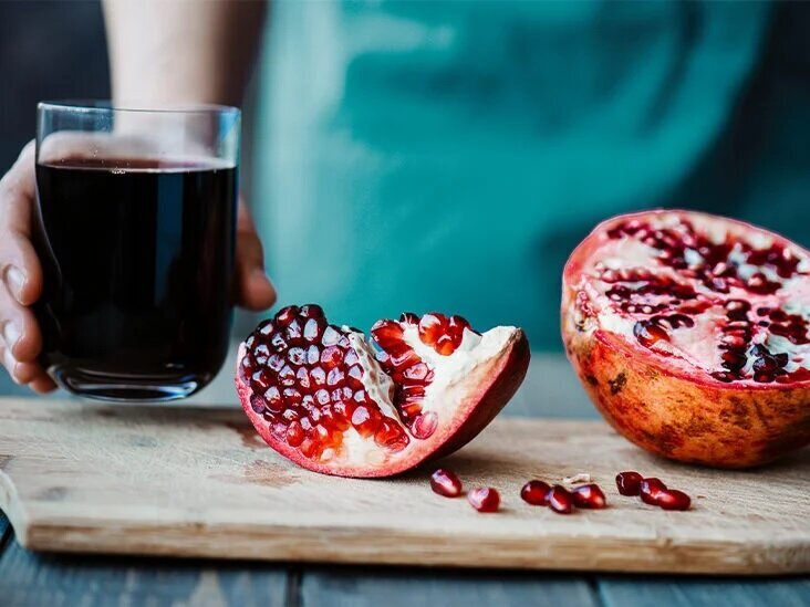 این میوه‌ها را بخورید تا باهوش‌تر شوید/ معرفی ۸ میوه مغذی برای بهبود ضریب هوشی و سلامت مغز