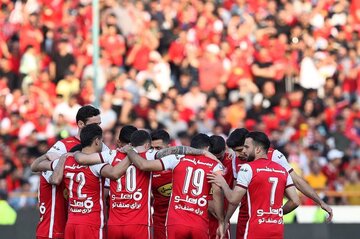 راه صعود پرسپولیس؛عبور از استقلال