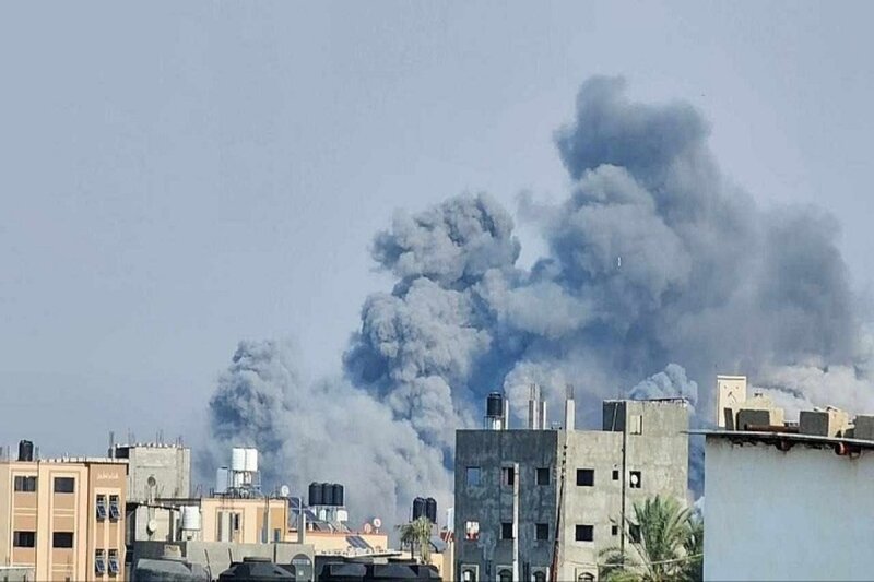 ببینید | حمله نیروهای رژیم صهیونیستی به غزه با هزار تُن مواد منفجره