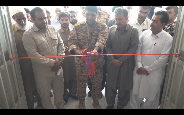 - سپاه در سیستان و بلوچستان مدرسه ساخت